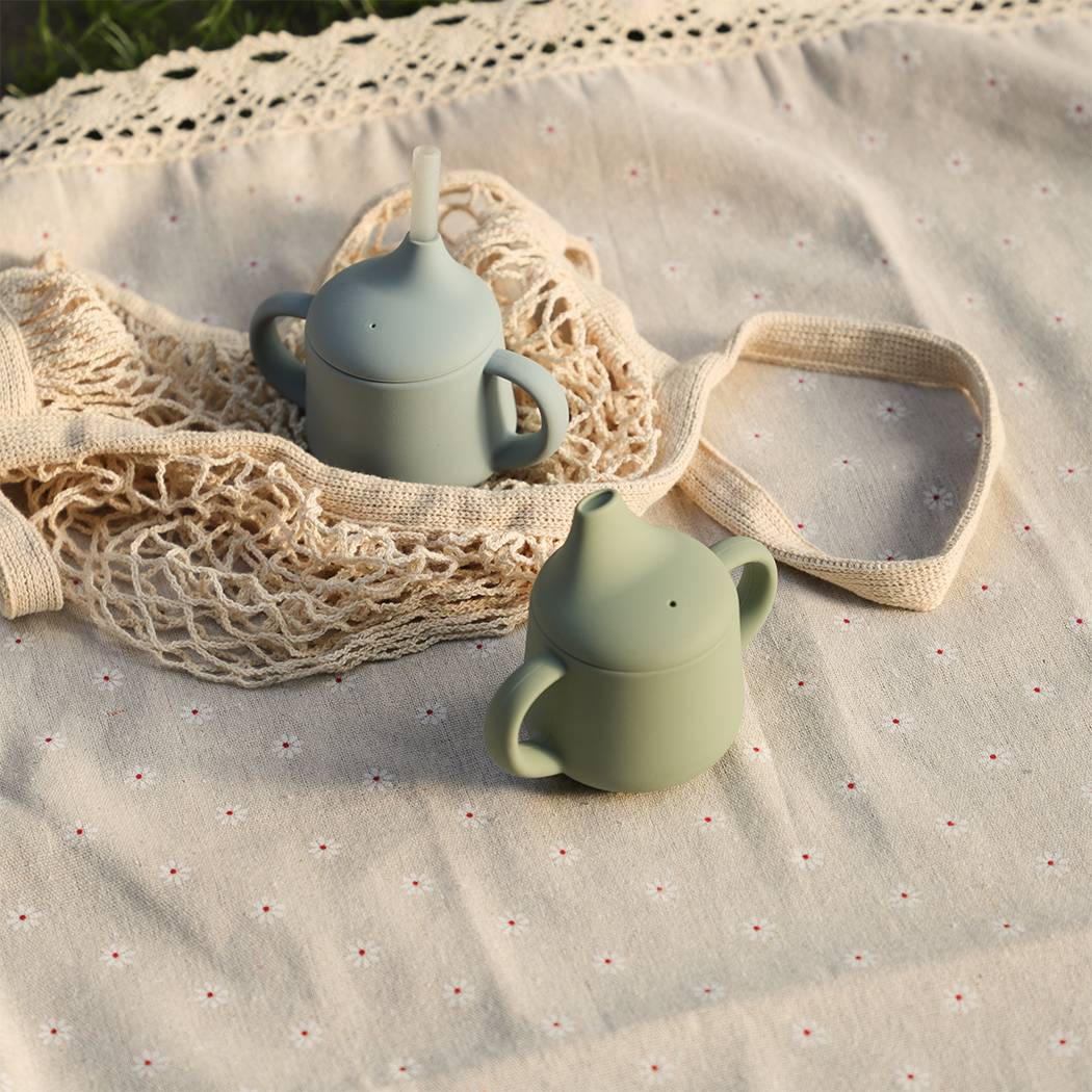 Moonkie Prva čaša, sa slamčicom i kljunom